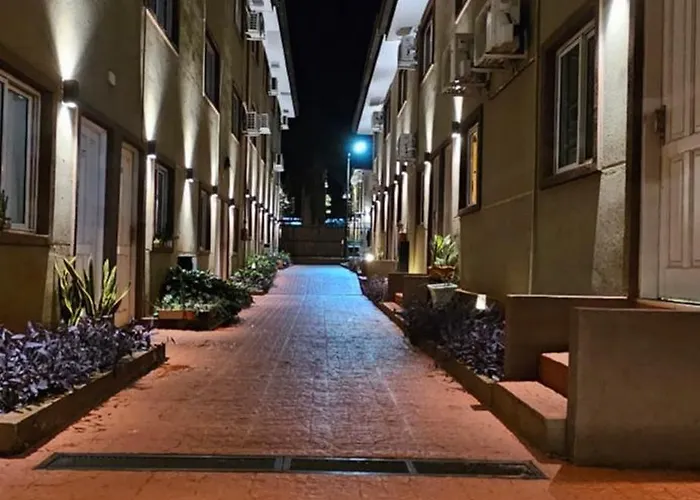 Las Palmas Village